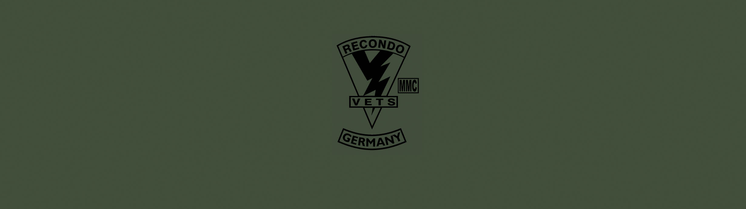 Logo der Recondo Vets in Deutschland auf einem olivgrünen Hintergrund.